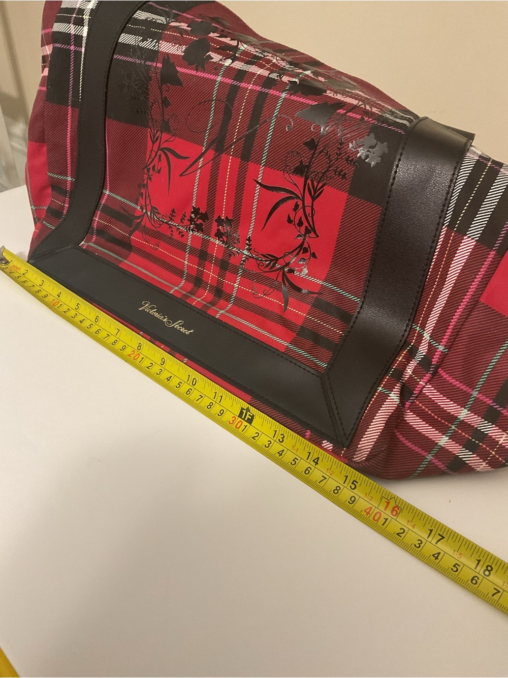 Victoria's Secret Red and Black Checkered Tote - Picture 7 of 10